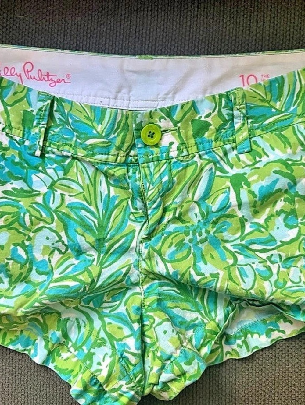 Lilly Pulitzer The Callahan Short Floral Shorts Green & Blue Size 10